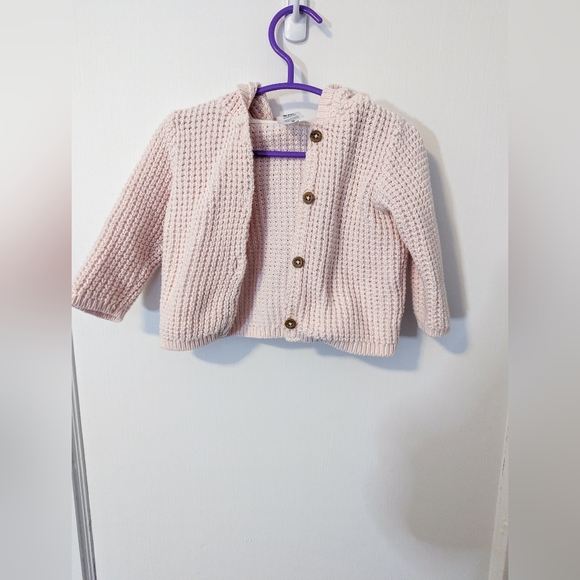 ✨3/$15 Carter's 6M Pink Knit Sweater - Picture 1 of 3